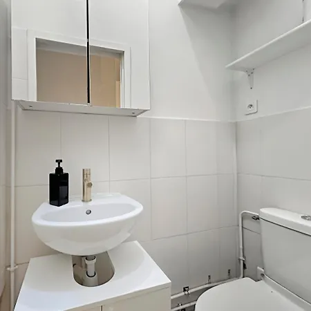 Moderne A Proche Arena Bercy Apartment *